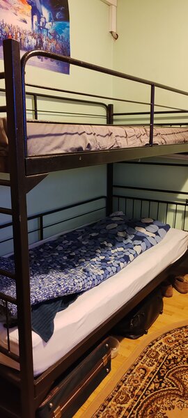 Pat supraetajat din fier forjat